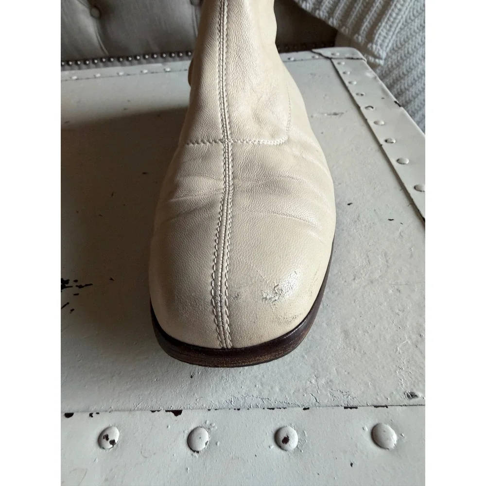 CHANEL Vintage Tall Boots Cream Leather CC Logo Women's Size 39 Y2K 90s Karl